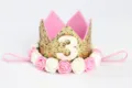 Diadema de corona de cumpleaños dorada brillante para 3 años con rosas rosas y blancas - Número 3 / Cian Dorado