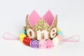 Diadema de corona brillante para primer cumpleaños con rosas de espuma para bebés - Número ONE / Oro Cián Arcoíris