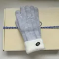 Women winter thick knit gloves grey woolen gloves with white fluffy cuff warm cozy mittens - One Size / Light Gray