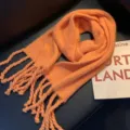 Oranger winterlicher Strickschal für Damen, kuscheliger warmer Fransen-Schal für kalte Tage. - Bonbonfarbe Orange