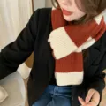 Klassischer gestreifter Strickschal für Damen, dicker warmer Winterschal für jeden Tag. - Gestreift Weinrot Reis