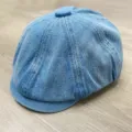 Vintage gewaschene Denim Newsboy Mütze für Damen, klassische blaue Retro Schiebermütze. - M (56-58cm) / Mittelblau