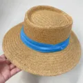 Chapeau de paille plat d'été avec ruban bleu, chapeau de plage style rétro français. - Réglable (55-60cm) / Kaki avec ruban bleu