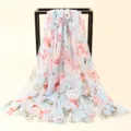 Leichter chiffon schal mit blumen muster, perfekt für sommer urlaub strand sonnenschutz tuch. - Chiffon-Pfingstrosen in Hellblau