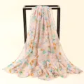 Damen Blumiges Chiffon Tuch, leichter Sommer Strand Schal und Sonnenschutz Halstuch Reise. - Rosa zartes Chiffon-Blumenmuster
