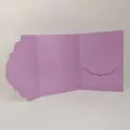 Pochette d'invitation de mariage irisée lavande avec bordure festonnée élégante - Violet Holographique