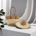 Elegante set composto da borsa tote in paglia grande e cappello da spiaggia coordinato - Set Cappello & Borsa / Treccia a Cinque Capi Cachi
