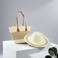 Borsa tote in paglia intrecciata a mano e set di cappello da sole per vacanze al mare - Set Cappello & Borsa / Bianco Crema con Strisce Cachi