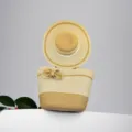 Elegante set borsa tote in paglia intrecciata e cappello da sole per vacanze al mare - Set Cappello & Borsa / Treccia di sesamo cachi