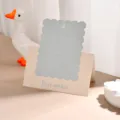 Tarjeta de felicitación plegada creativa con borde festoneado tarjeta de mensaje escribible - Estilo Memo / Tarjeta de Estilo Fresco Con Agujero