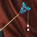 Spilla per capelli farfalla smalto blu stile cinese retro con gemme rosse e catena di nappa. - Stile Doppia Farfalla