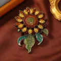 Vintage rhinestone sunflower brooch crystal corsage luxury jacket pin accessories fashion jewelry - Champagne