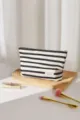 Bolso cosmético de rayas blancas y negras, elegante estuche de tela para artículos de aseo. - L / Rayas Blancas y Negras
