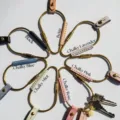 PU Leather Brass Carabiner Keychain Retro Metal Ring Holder Minimalist Key Ring Pendant Car - Black
