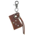 Vintage braune PU Leder Feuerzeug Etui Schlüsselanhänger mit Metallhaken und Naht. - Handgenähter Stil / Braun Mit Braunem Faden
