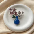 Exquisite retro blue vase brooch featuring sparkling rhinestones, ideal for Chinese Hanfu styling. - Vase Series-Small Orchid Blue