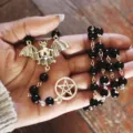 Collana Gotica Pipistrello Pentacolo Perle Nere Halloween Gioiello Stile Vintage - Argento