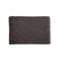 Suave manta de punto marron oscuro con patron de rombos y flecos para sofa y cama. - Marrón Oscuro