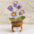 Pianta in vaso all'uncinetto fatta a mano con carta di supporto emotivo per decorazione - Mughetto a 5 Teste Viola