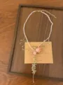 Zoete roze roos kralen ketting sprookjesstijl elegante sleutelbeenketting voor vrouwen en meisjes. - Roze Kralenstijl (XL4386A)