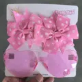 Set mit entzückender herzförmiger Rosa-Sonnenbrille und gepunkteten Schleifen-Clips - Stirnband- und Brillenset / Rosa