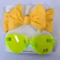 Süßes gelbes Schleifen-Stirnband und limettengrüne herzförmige Gelee-Sonnenbrille Set - Hair Clips and Sunglasses Combination / Leuchtgelb