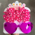 Süßes Set aus pinkfarbener Herz-Sonnenbrille und gepunkteten Haarschleifen für Kinder - Haarspangen und Sonnenbrille Set (67) / Fuchsia