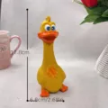 Drôle de jouet pour animal en latex canard à long cou jaune, couineur résistant aux morsures. - Jaune