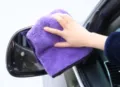 Chiffon de nettoyage auto en microfibre violette épaisse avec bordure pour l'entretien. - 40x40cm / Violet