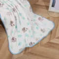 Soft flannel pet blanket with cute paw print design, warm and cozy for cats and dogs daily use. - 40x60cm / Apricot