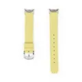 Vista detallada de la correa de reloj de cuero amarillo claro con hebilla de metal. - Compatible con Xiaomi 8/9/10 / Amarillo Claro