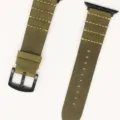 Cinturino per orologio in pelle Crazy Horse verde di ricambio compatibile con Apple Watch - 42/44/45/49 mm - (46 mm Gen 10/11) / Verde militare
