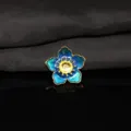 Squisito fiore in smalto blu accessorio fai da te con dettagli dorati per forcine. - Verde oliva