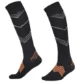 Schwarze Herren Sport Kompressionssocken mit Chevronmuster für Laufen und Basketball. - L/XL / Schwarz