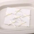 Mini fiocchi in nastro beige accessori fatti a mano DIY per fermagli per capelli decorazione - 10 Pezzi/Confezione (Circa 2.5x2cm) / Beige
