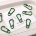 Mousquetons à ressort en métal vert pour porte-clés DIY et pendentifs de sac variante - Vert