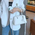 White leather Boston handbag for women, stylish top handle crossbody bag with strap - 25*12*17CM / White