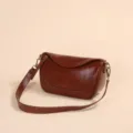 Bolso de hombro vintage de cuero marrón, elegante bolso cruzado tipo almohada para dama. - Marrón Champán