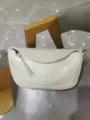 Bolso bandolera de cuero blanco, bolso tipo media luna minimalista para la moda diaria. - Blanco Leche