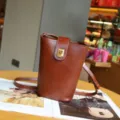 Genuine leather phone bag for women, retro brown crossbody shoulder bag with metal lock. - Brown