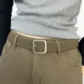 Ceinture tressée unisexe avec boucle carrée métallique, style décontracté pour tous les jours. - Boucle Carrée Argentée / Café