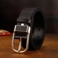 Ceinture pour homme en cuir marron foncé élégante avec boucle ardillon dorée brillante variant. - Boucle Dorée Café / 115cm