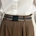 Ceinture élastique rayée avec boucle noire, serrage extensible pour pantalons et jeans. - Café au Lait