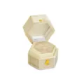 Boite a bague en velours hexagonal luxueuse pour fiancailles et presentation de bijoux - Champagne