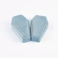 Boîte à bague cercueil en velours bleu, élégant coffret à bijoux gothique pour Halloween. - Boîtes à bagues G80 / Bleu clair