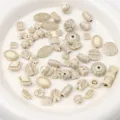 Gemischte Acrylperlen mit goldenem Muster für DIY-Schmuck, Armbänder und Halsketten. - 500g/Packung (ca. 550 Stk.) / Vintage Goldbemalt Gemischt (Weiß)