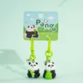 Simpatici portachiavi panda dei cartoni animati con clip verdi e carta di supporto per borse. - Sacchetto OPP / Stile Pasto