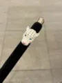 Primo piano dettagliato dell'anello di lusso con testa di leopardo in smalto e macchie. - Anello Testa di Leopardo (JZ0301)