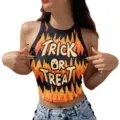 Αμάνικο μπλουζάκι με τύπωμα Halloween γραφική λεπτομέρεια μπροστά κοντινή όψη. - Μαύρο αμάνικο μπλουζάκι - Μαύρο και πορτοκαλί