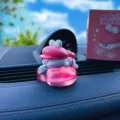 Süßes rosafarbenes Kaninchen Auto Armaturenbrett Ornament, kreative Resin Figur für Auto. - Herz-Stil (BS0057) / 1 Stück/Packung